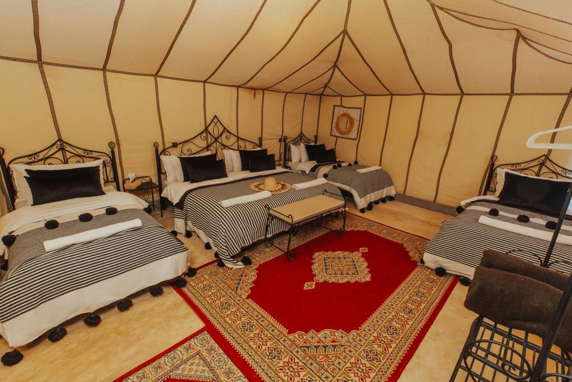 Kidal Luxury Desert Camp เมอร์ซูกา ภายนอก รูปภาพ