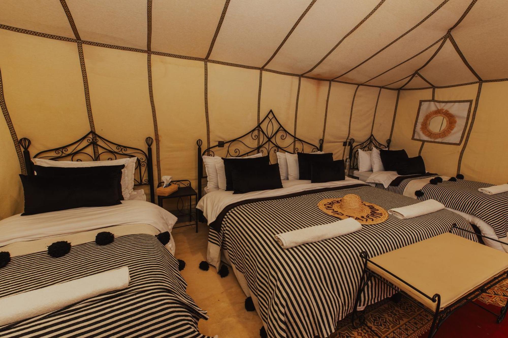 Kidal Luxury Desert Camp เมอร์ซูกา ภายนอก รูปภาพ