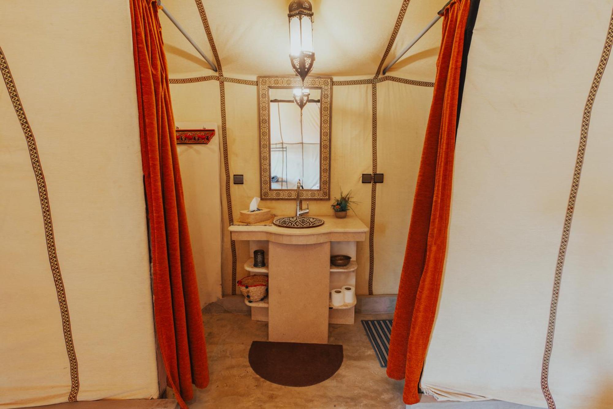 Kidal Luxury Desert Camp เมอร์ซูกา ภายนอก รูปภาพ
